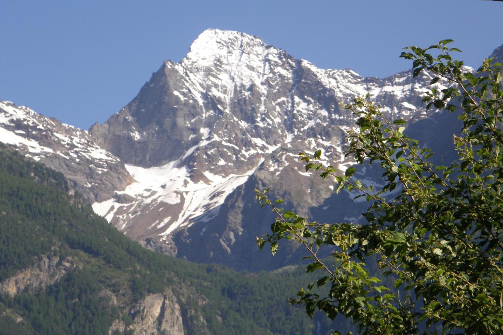 Monte Emilius Alloggio Ad Uso Turistico Vda Saint Christophe N 0002 외부 사진